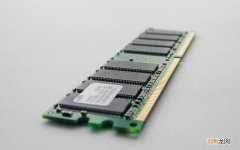 偶尔抽动是为什么 小孩发高烧抽搐是什么症状