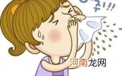新生儿老是打喷嚏是感冒吗