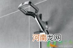 淋浴喷头装多高合适