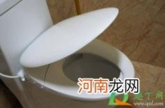 马桶盖螺丝在暗处怎么拆