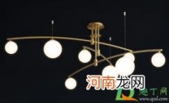 家用灯要不要用三色光