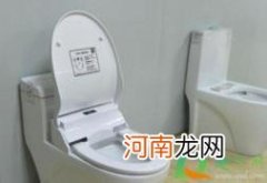 看不见螺丝的马桶盖拆卸图解