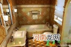 浴缸变黄了用什么洗的白