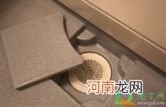 顶楼卫生间反味最严重吗