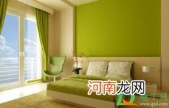 乳胶漆刷上去有小气泡有关系吗