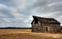 请问第一次和女孩子约会 两个人晚上可以去哪里玩