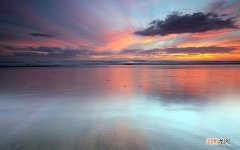 男朋友在部队当兵今年是他本命年 老公本命年生日送什么礼物好呢